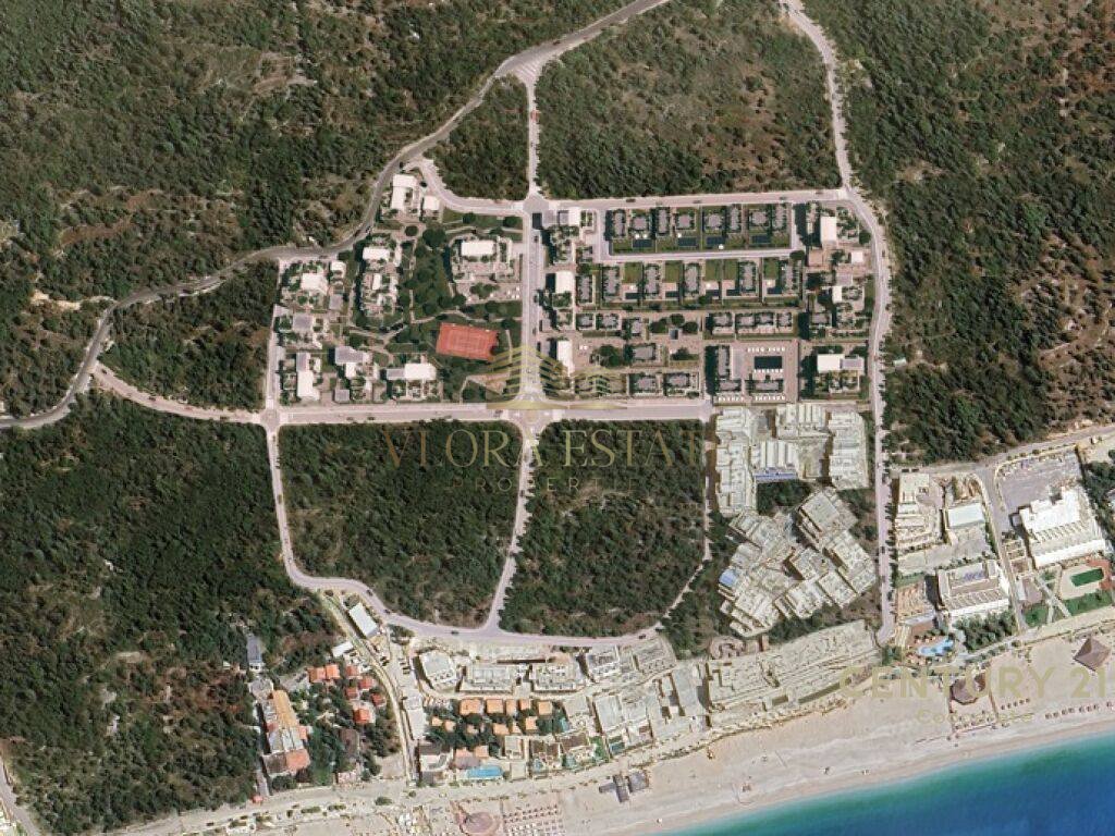 Apartament për shitje te square village në dhërmi, Vlorë