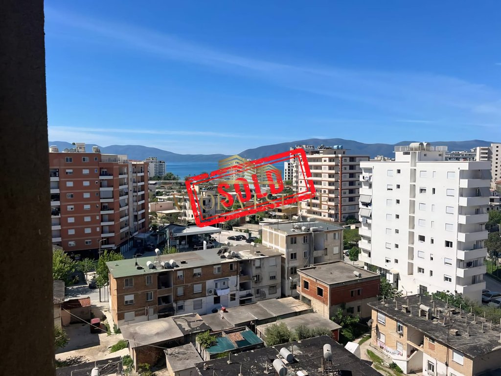 Apartamento 1+1 en venta cerca de lungomare Vlorë