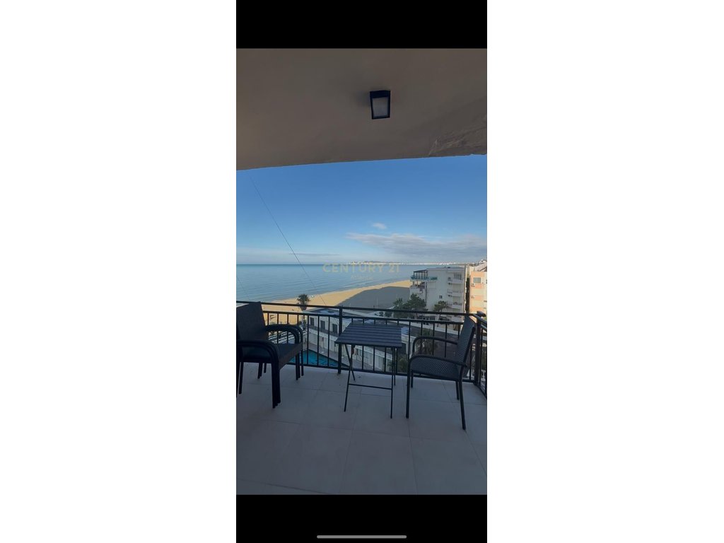 Apartament 1+1 me pamje ballore deti ,në shitje në golem, Durrës. (3)