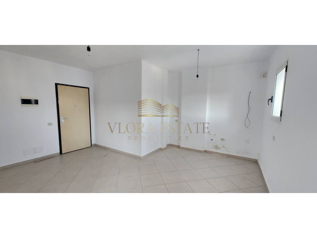 Apartment 1+1 zum verkauf in Vlorë
