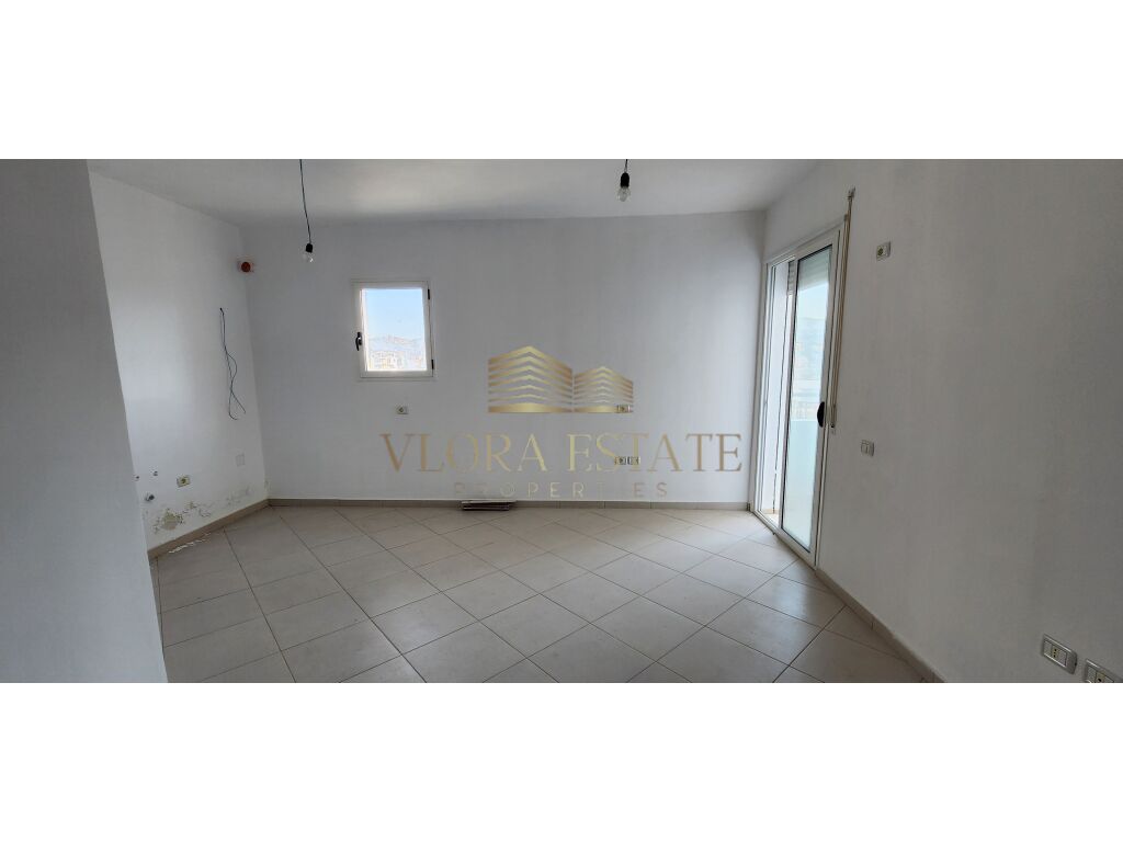 Apartment 1+1 zum verkauf in Vlorë