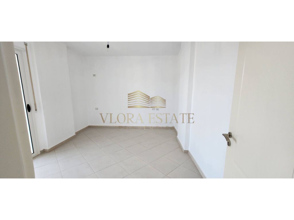Apartment 1+1 zum verkauf in Vlorë