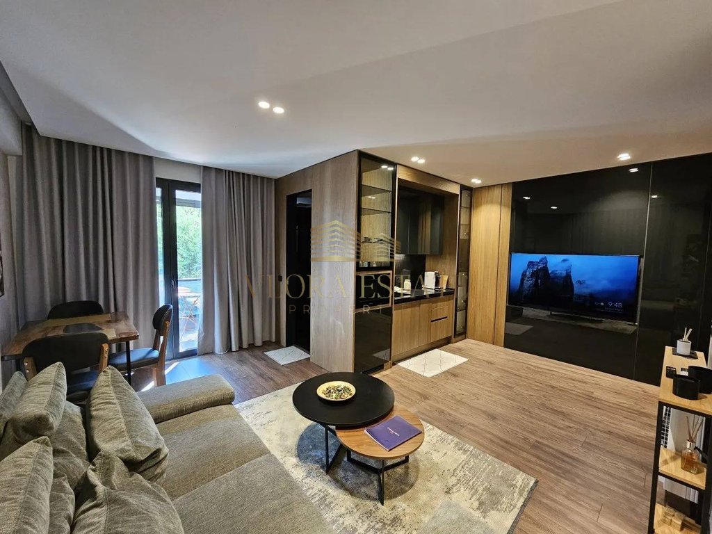 Apartamento 2+1 en venta - agua fría, Vlorë