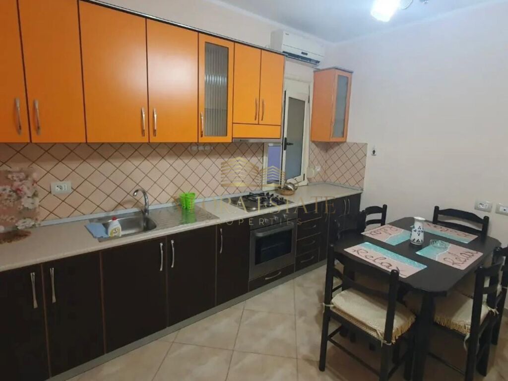 Apartamento 2+1 en venta - agua fría, Vlorë
