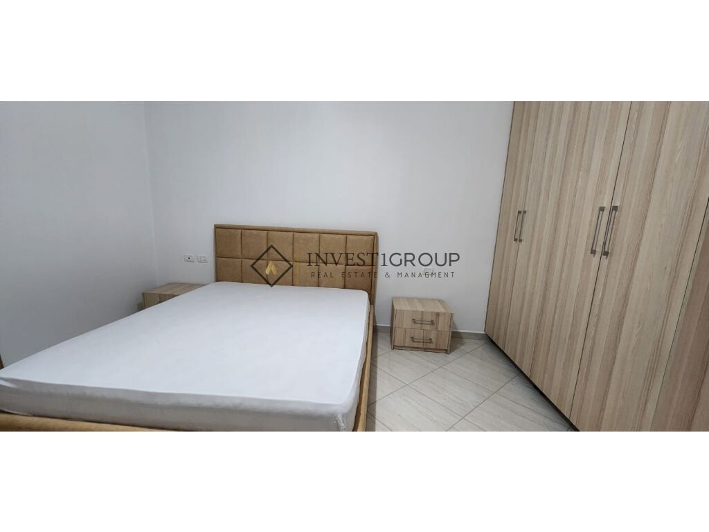 1+1 apartment for sale in lungomare, Vlorë