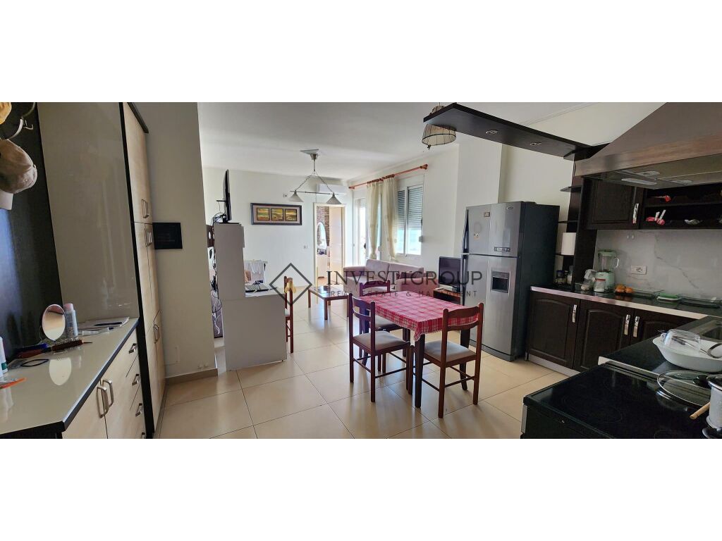 Apartament 1+1 për qira në plazhin e vjetër, Vlorë
