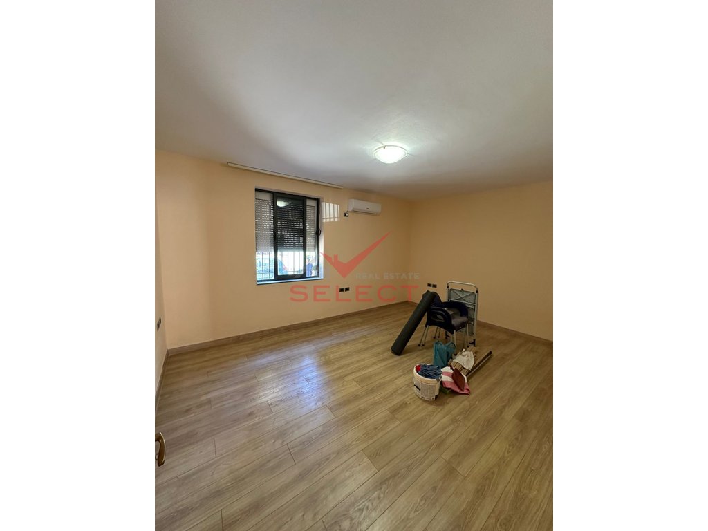 Para alugar 1+1 para escritório