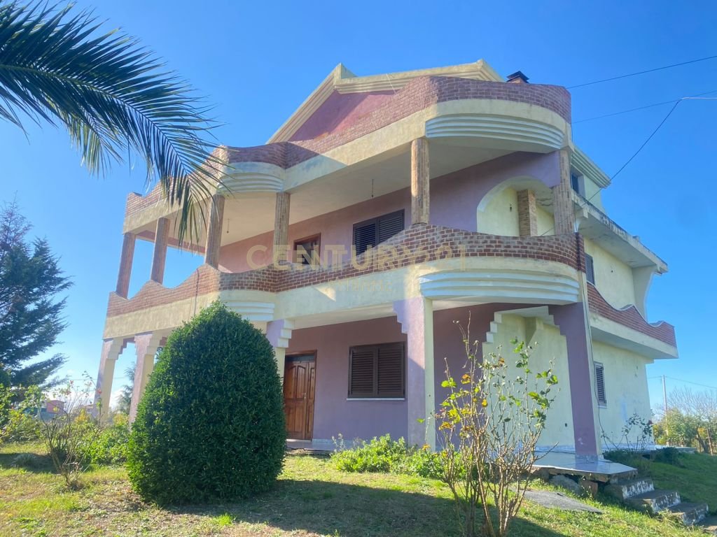 Villas à vendre dans la baie de lalzit!