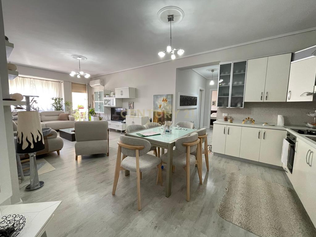 Eau froide, appartement 3+1+2 en location