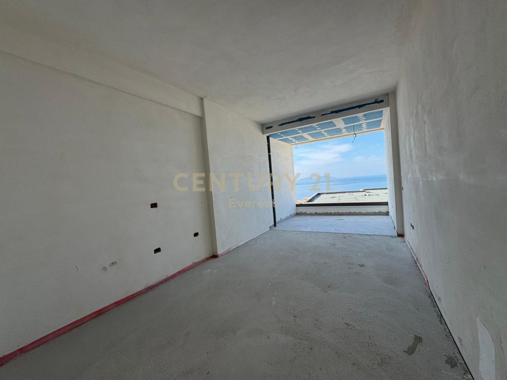Eau froide, appartement 3+1+2 en location