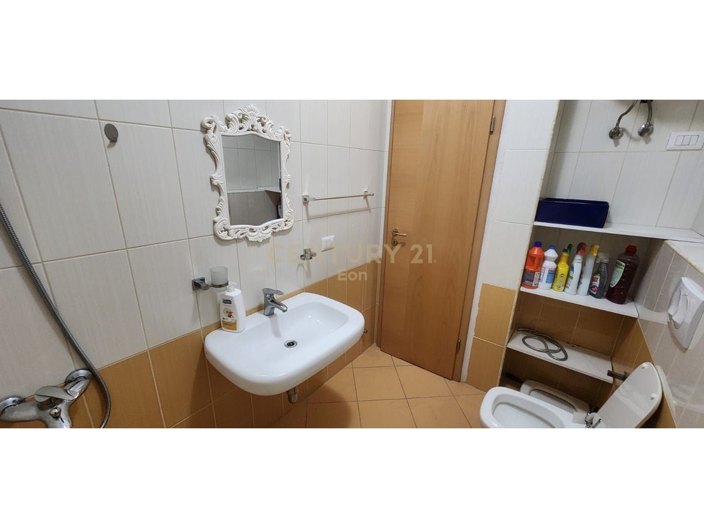 Se alquila apartamento 3+1+2 cerca de los puertos! (5)