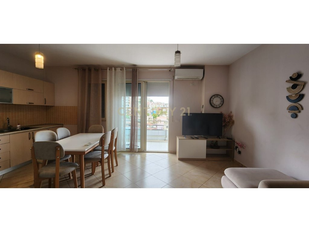 Se alquila apartamento 3+1+2 cerca de los puertos! (6)