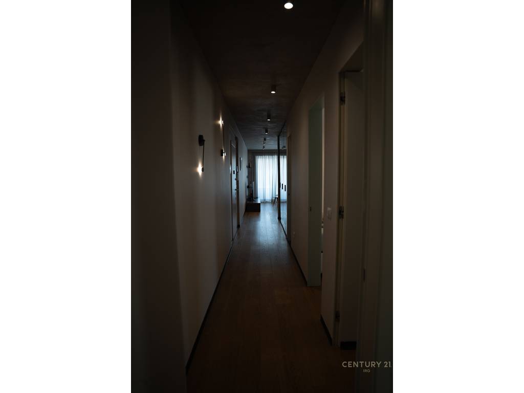 Apartment 3+1 near stadium dinamo!!