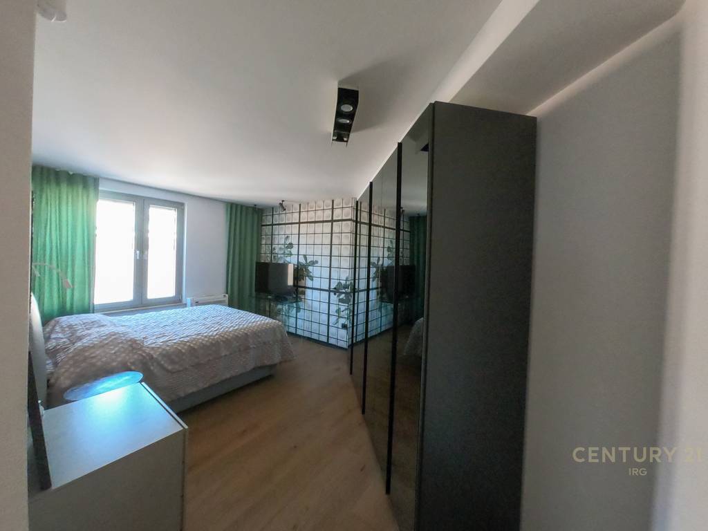 Apartment 3+1 near stadium dinamo!!
