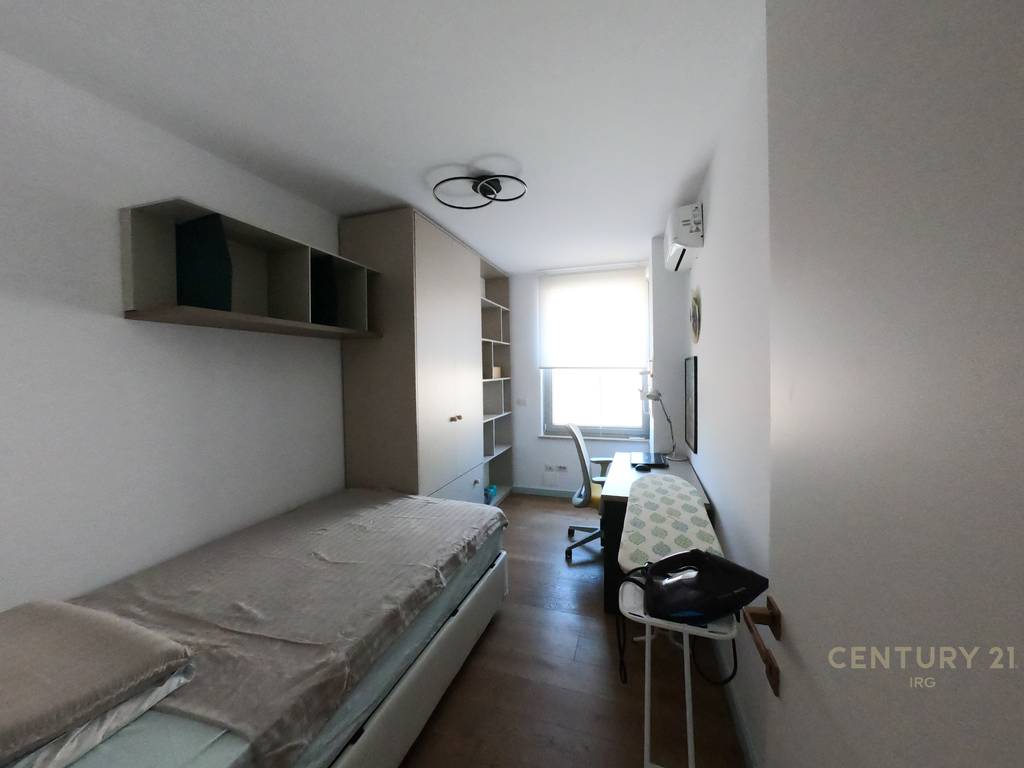 Apartment 3+1 near stadium dinamo!!
