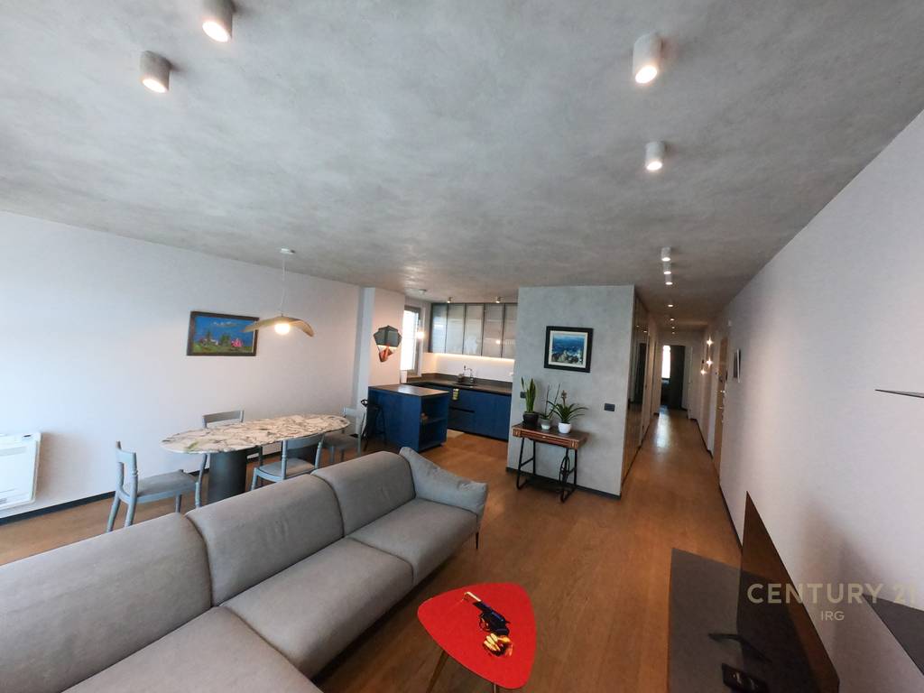 Apartment 3+1 near stadium dinamo!!
