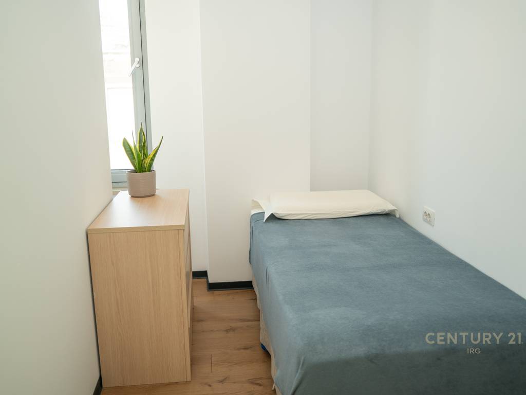 Apartment 3+1 near stadium dinamo!!