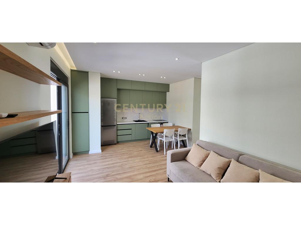 Saranda, 1+1 apartment next to butrint hotel