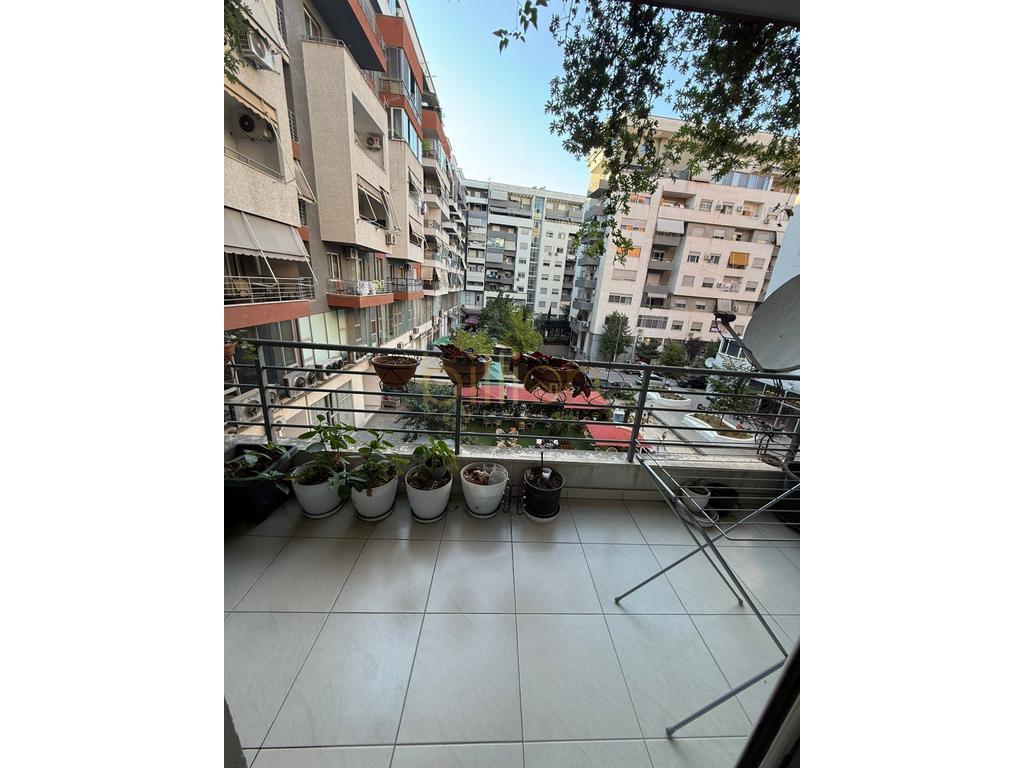 Appartamento 2+1 in vendita ad Astir
