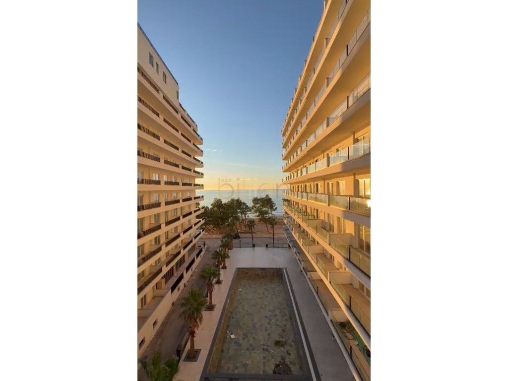 Shitet apartament 2+1 në kune, shëngjin – Vijë e parë me detin