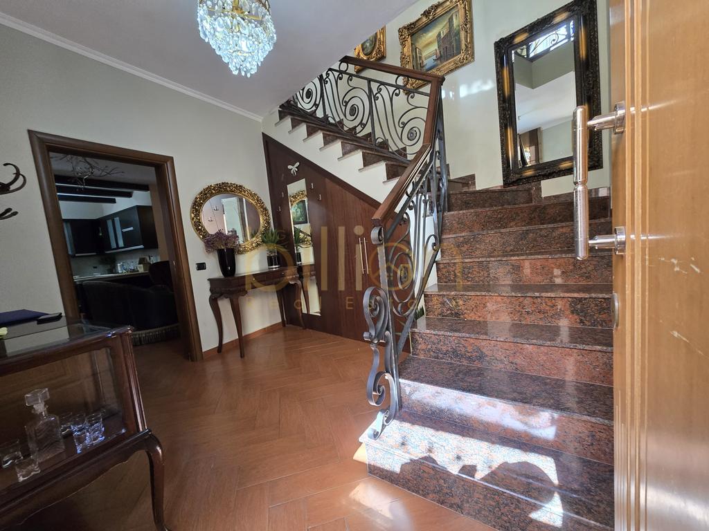 Haus zu mieten, nur myslym shyri strasse