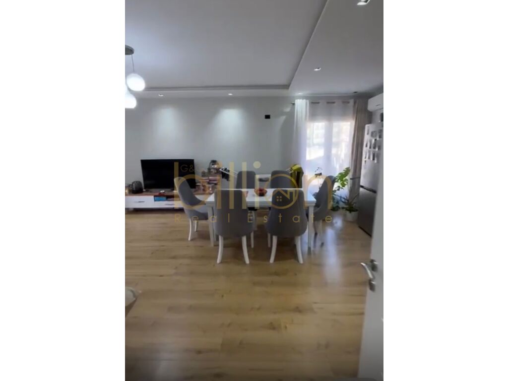 Wohnung zu mieten 2+1 im pallati brigadave!