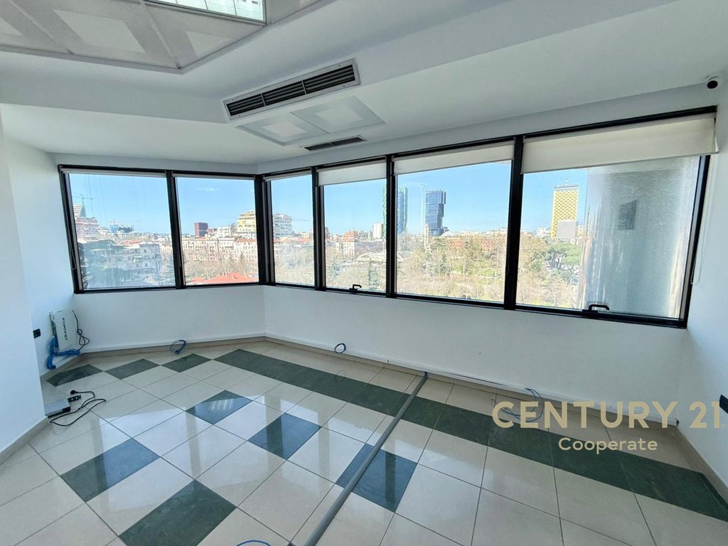 Office for rent in kullat binjake!