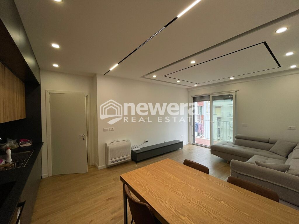 Shitet apartament 3+1+2 ndodhet ne rezidenc 4 kateshe Astir