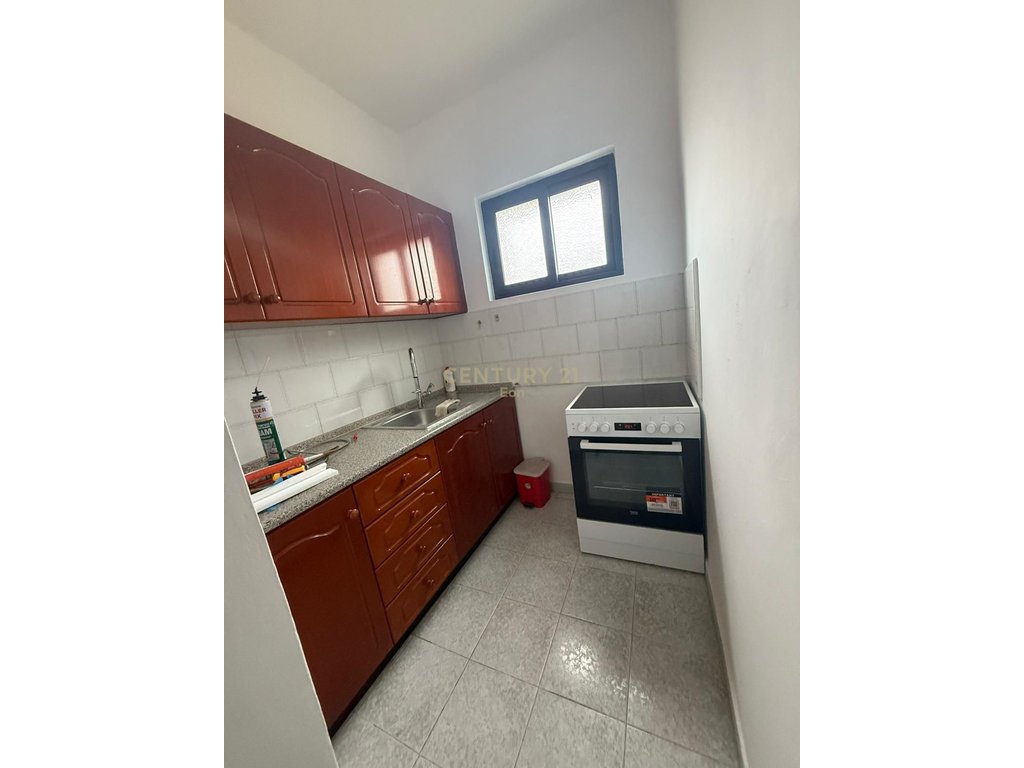 Apartamento 1+1 en alquiler en el barrio nº5, Durrës! (3)