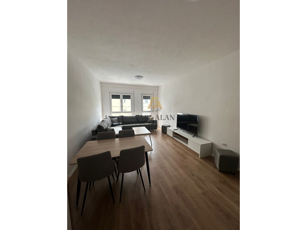 Ne kamez apartament 3+1+2 per qera!