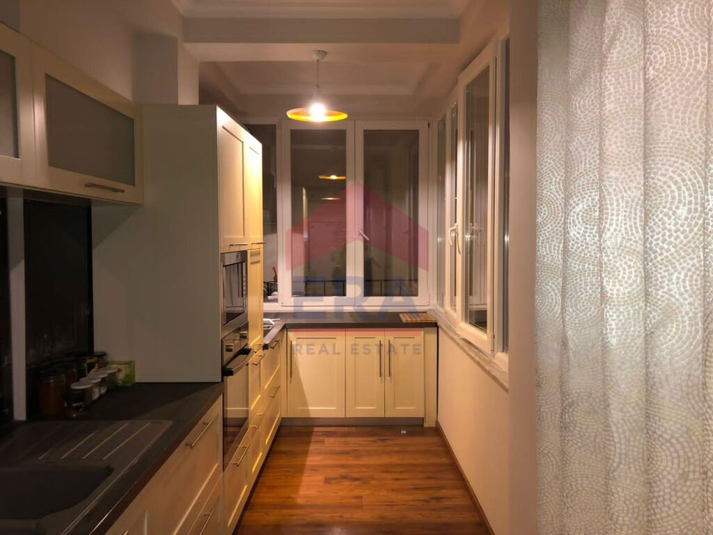 Appartement 2+1+2+veranda à louer (176 m²) - près de l'École Osman Myderizi, Derrière L'ambassade américaine