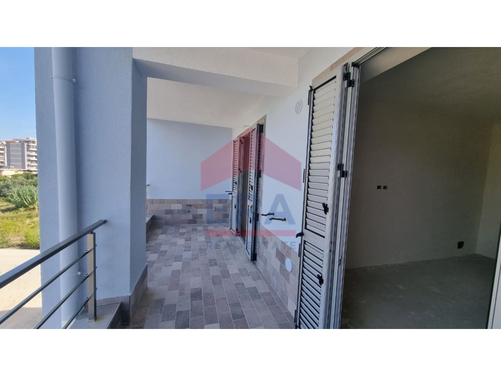 Appartement 1+1 à vendre, 88 mètres carrés - orikum, vlore