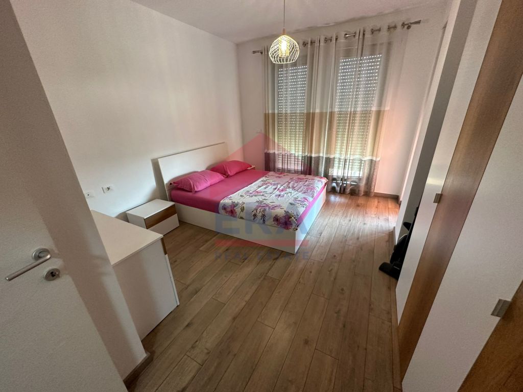 Super apartament per qira - rezidenca "Foleja E Gjelber", zogu i zi, tirane