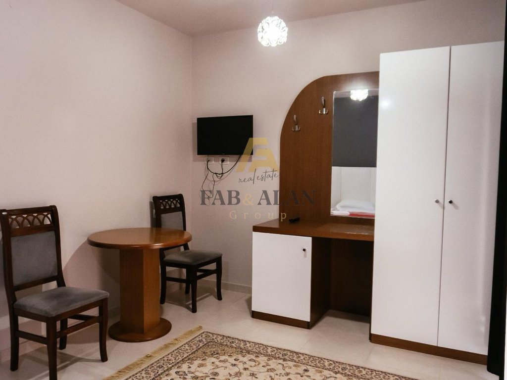 Ne voskopoje te korces hotel per shitje!