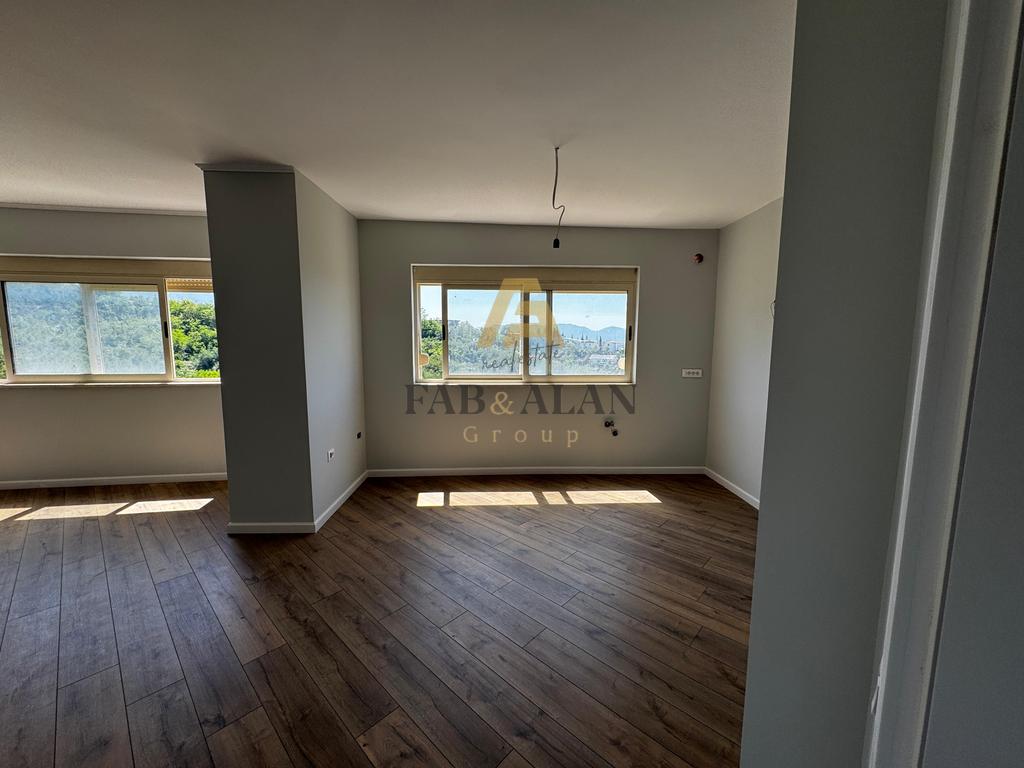 1000€ par m² neuf fresk 2+1+2!