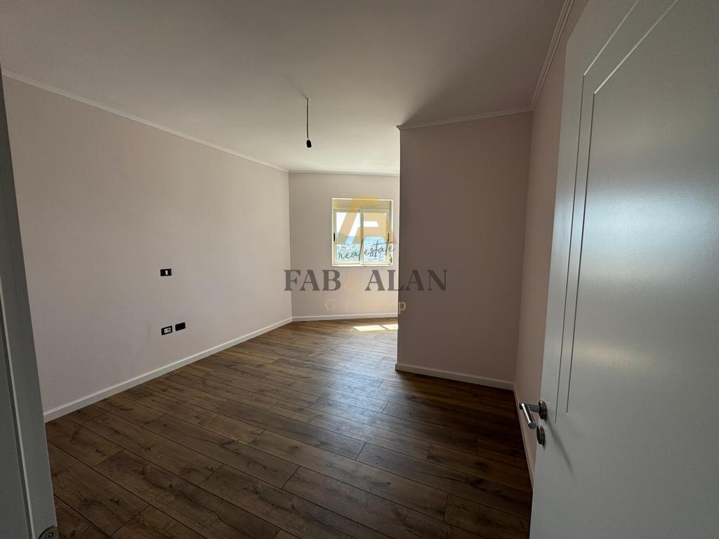 1000€ par m² neuf fresk 2+1+2!
