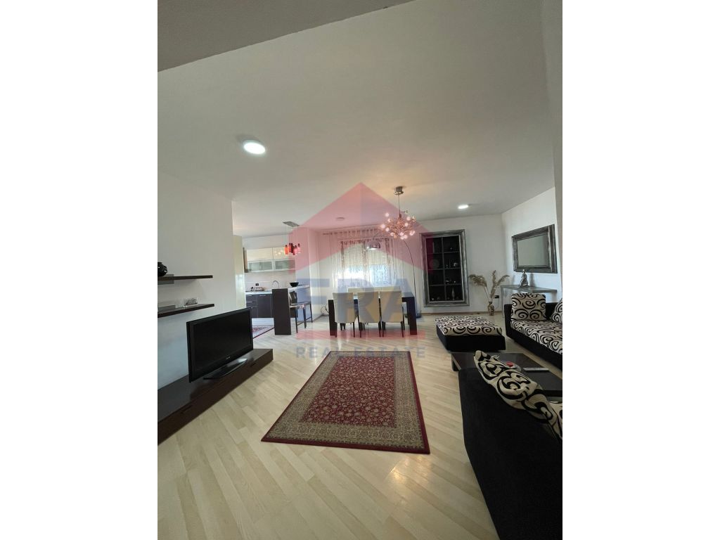 Apartamento 2+1+2 en alquiler (600euro) - blv. Bajram curri, brryli