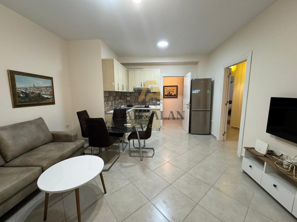 Appartement 2+1 à louer rue bill clinton !