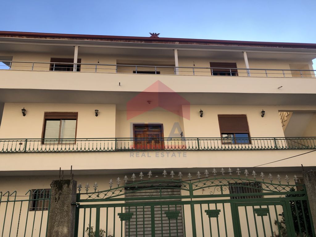Häuser zum verkauf in Tirana, deutsche villen