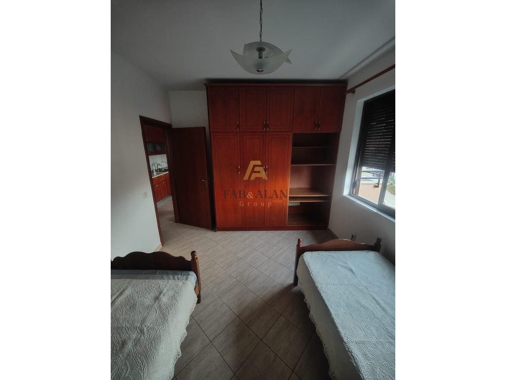 Prane kinostudios apartament 2+1+2 per qera!