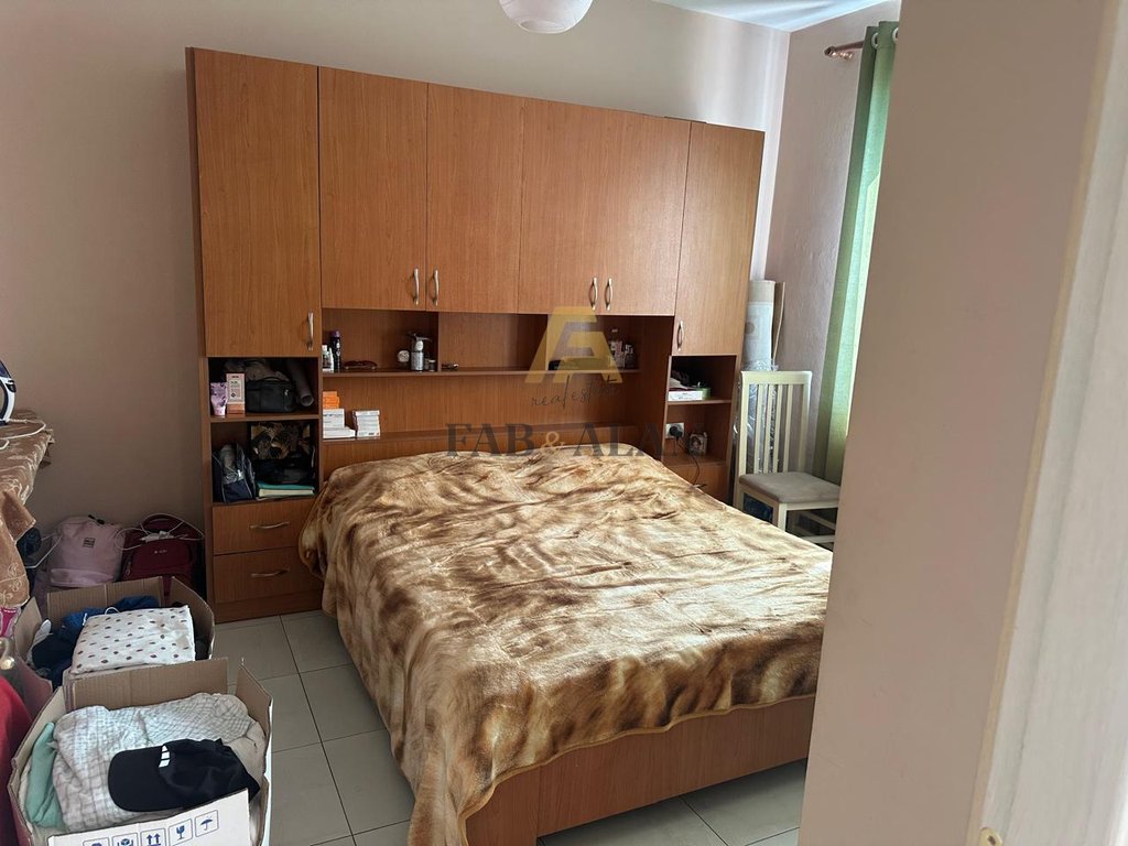 Appartamento 2+1 in Astir vicino tek fratari in vendita!