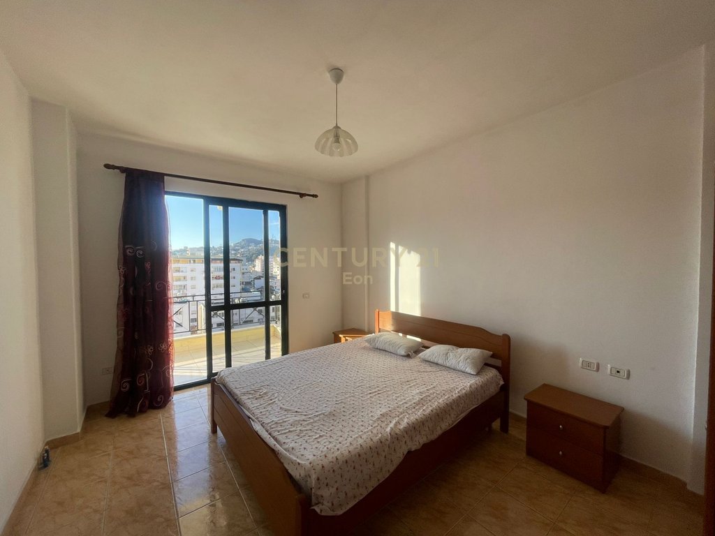 Appartamento 1+1 + veranda in affitto nel quartiere n.6, Durrës!