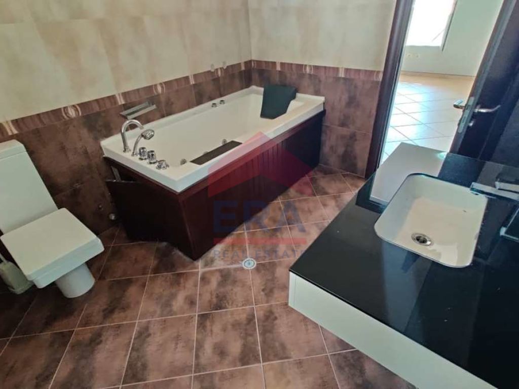 Villas modernes à vendre