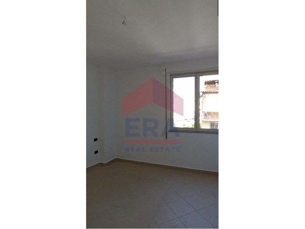 Apartament 2+1 - ne shitje