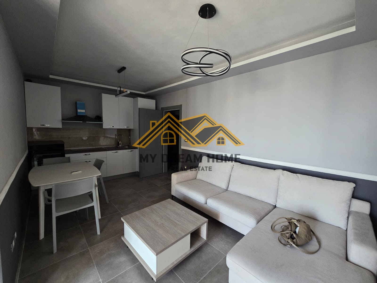 Apartamento para alugar 1+1 primeiro andar com vista para o mar na praia de durres! | my dream home real estate - albânia