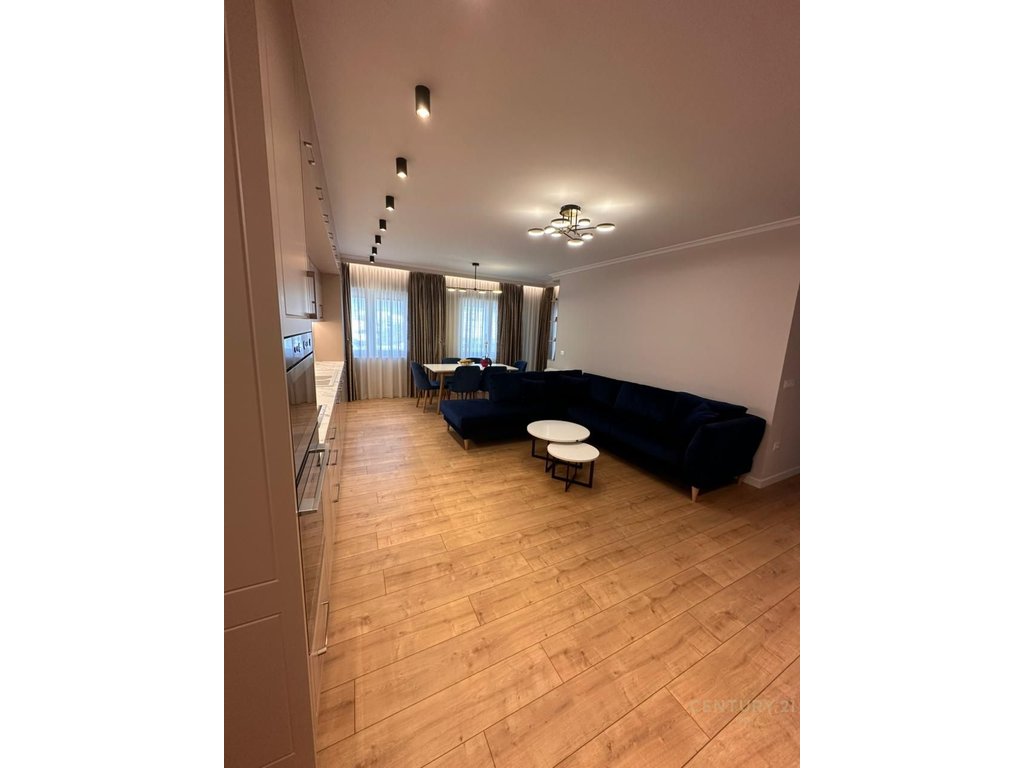 Appartamento 3+1 con posto auto in via jordan misja!