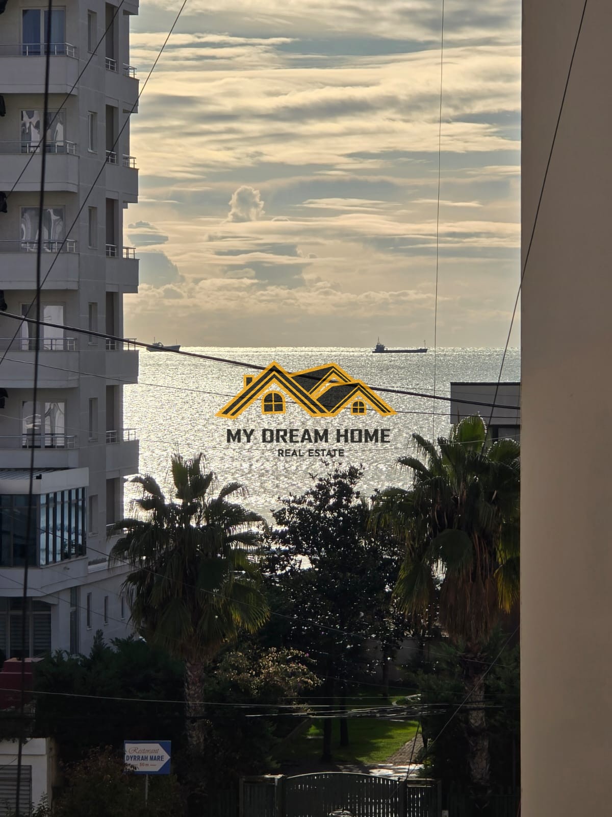 Shitet super apartament 1+1 me pamje nga deti ne plazh iliria !! | my dream home real estate - albania