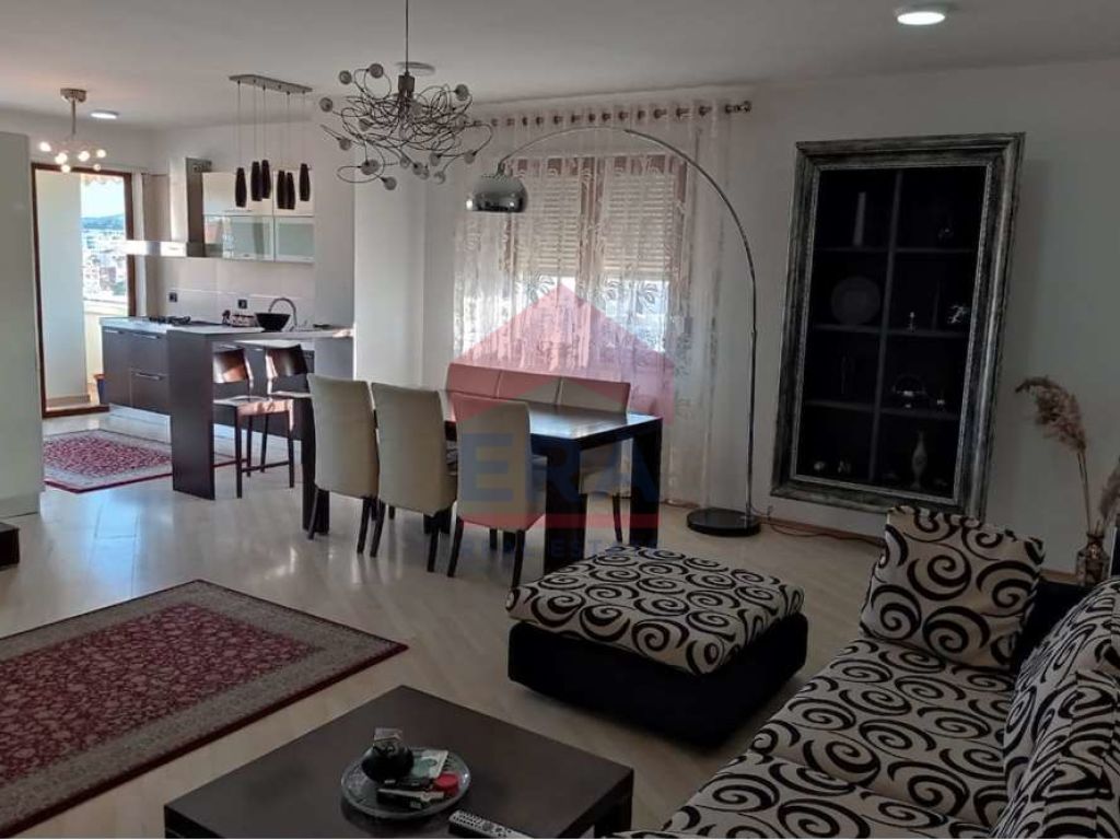 Apartamento para alugar 2+1+2, na avenida bajram curri