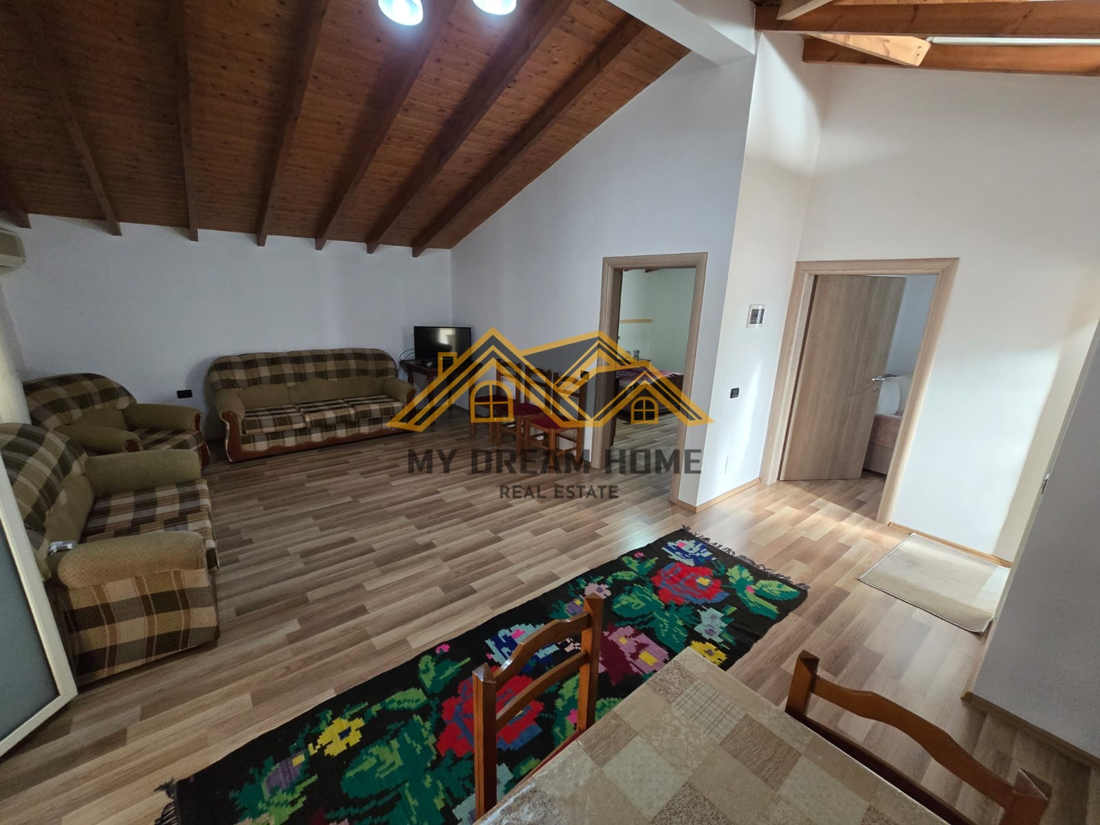 En alquiler, 3er piso de una casa privada | my dream home real estate - albania