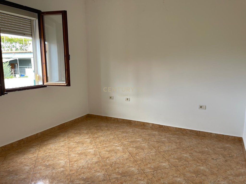 Einfamilienhaus zu verkaufen in fushë të druve, Vlorë!!